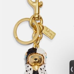 Coach x Disney Villains x Cruella Keychain